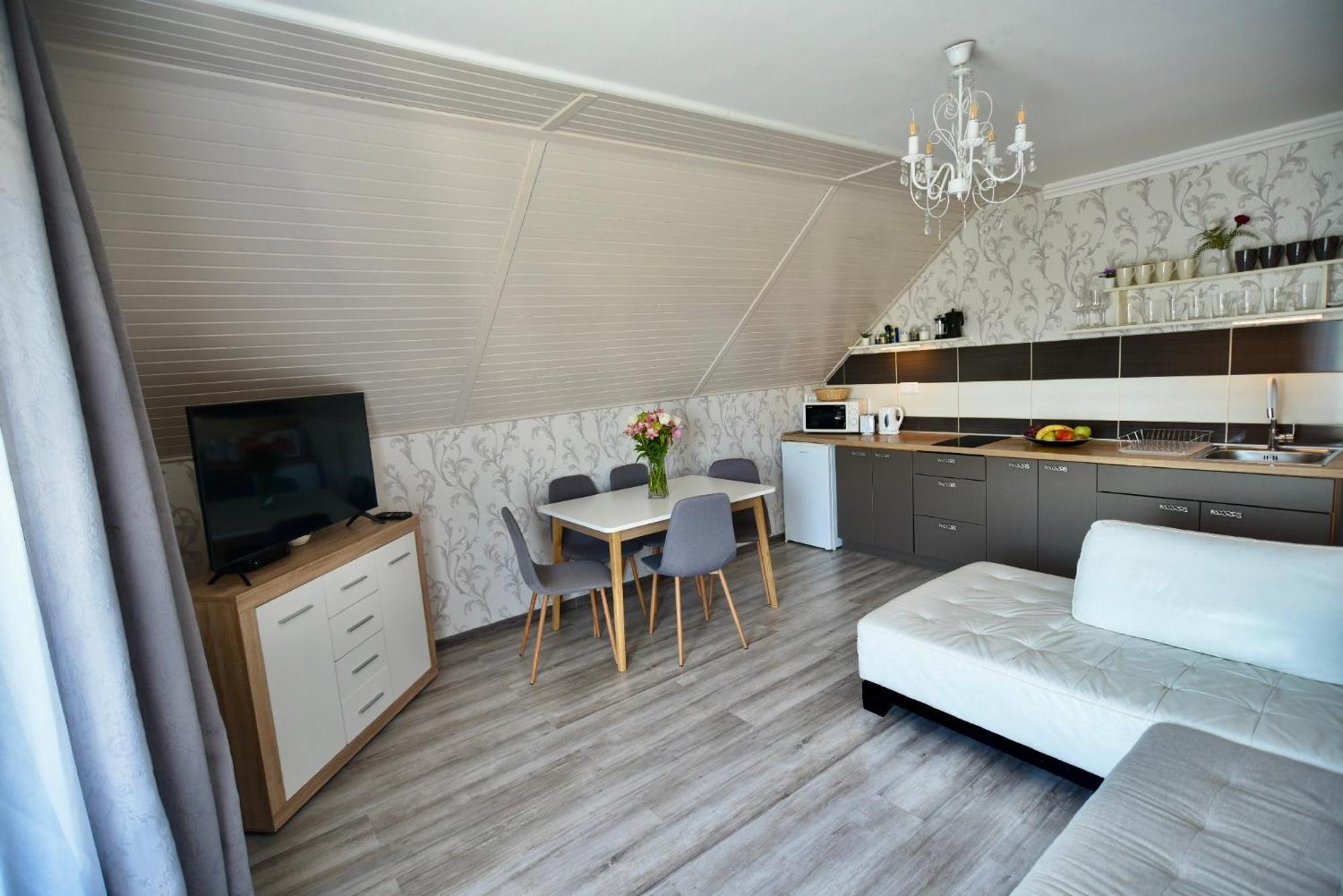 Crystal Apartman Mórahalom Екстериор снимка