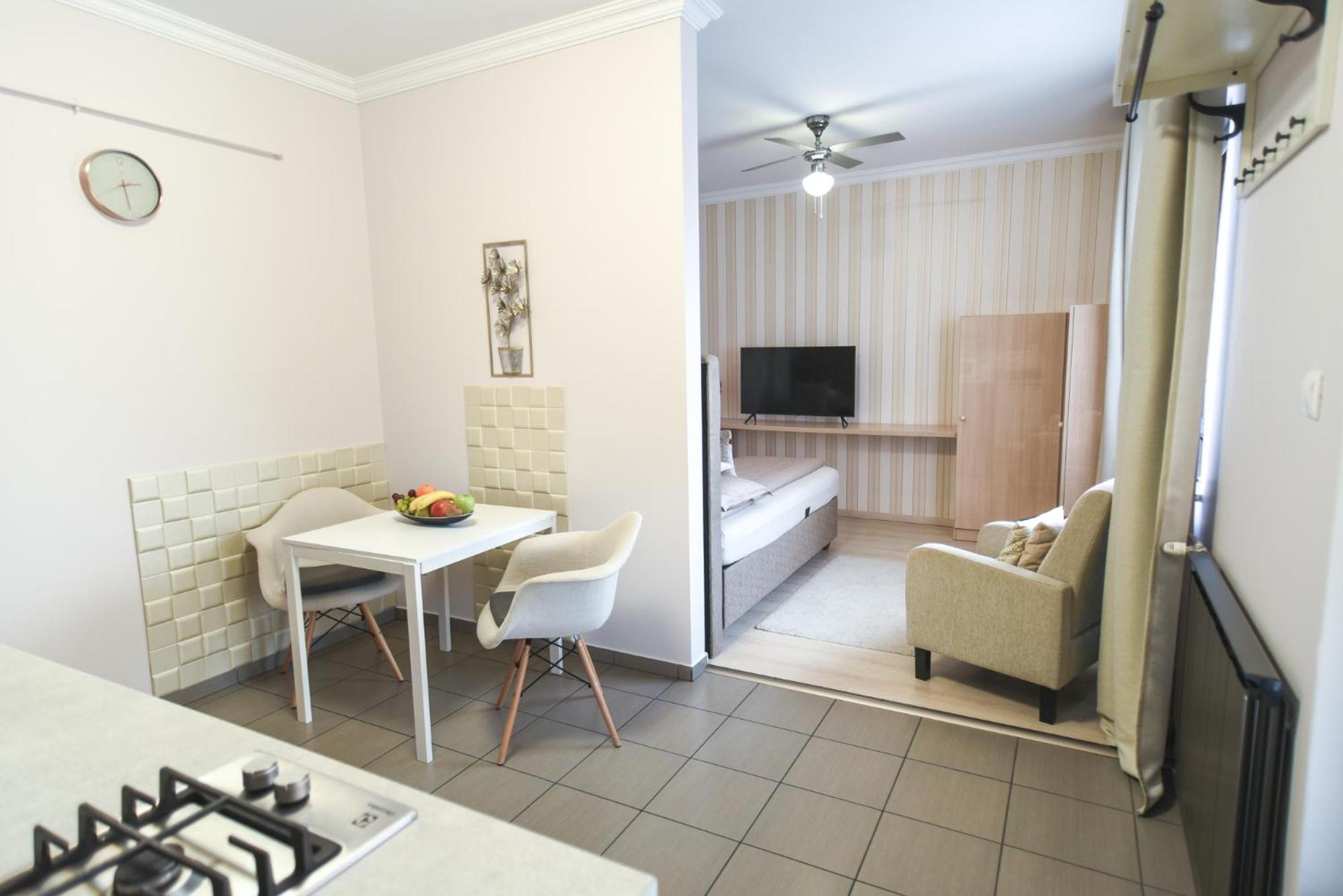 Crystal Apartman Mórahalom Екстериор снимка
