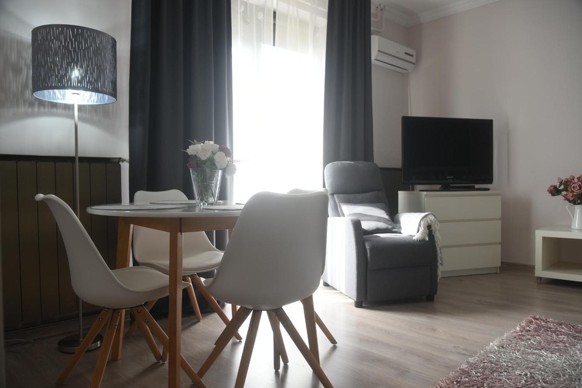 Crystal Apartman Mórahalom Екстериор снимка
